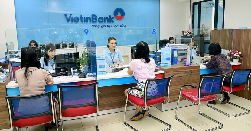 Lãi suất VietinBank tháng 11/2023: Giảm tại một số kỳ hạn - Ảnh 1.