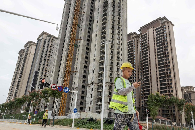 Giá nhà mới ở Trung Quốc giảm tháng thứ 5 liên tiếp- Ảnh 1.