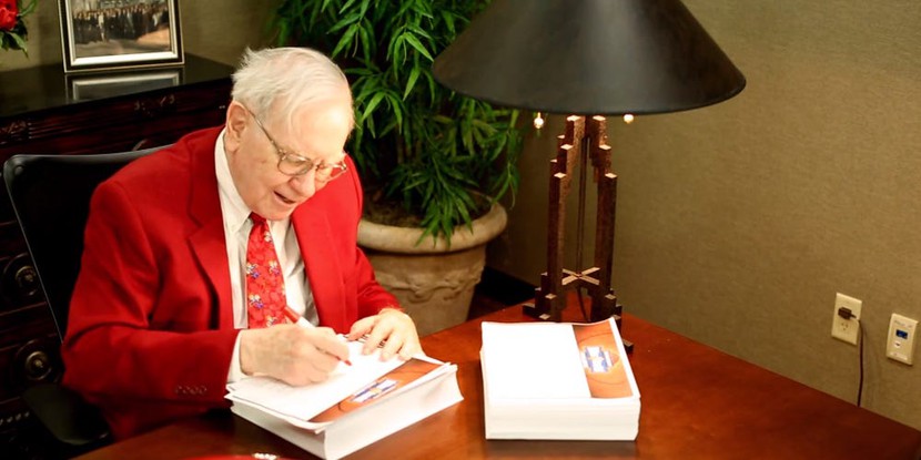 Tỷ phú Warren Buffett đã tặng gì cho người thân vào dịp Giáng sinh?- Ảnh 1.