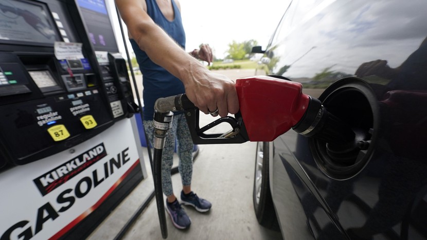 GasBuddy: Giá xăng và dầu diesel sẽ giảm vào năm 2024- Ảnh 1.