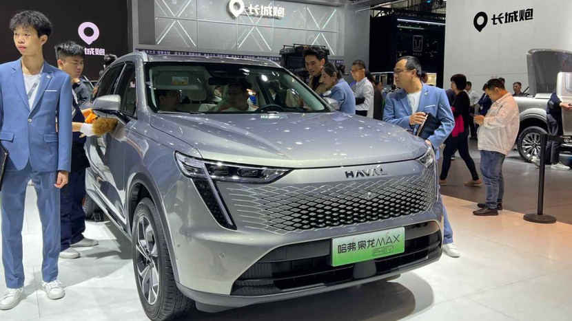 Các hãng ô tô Trung Quốc gấp rút xây dựng chuỗi cung ứng bán dẫn riêng- Ảnh 1.