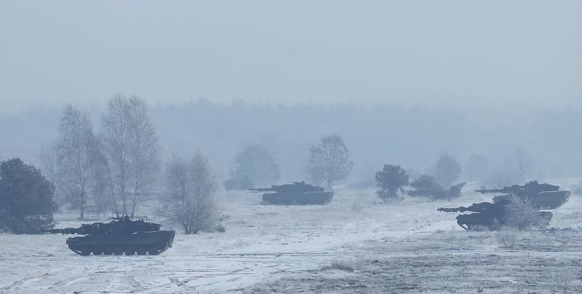 Gánh nặng hậu cần sẽ 'đè' lên Ukraina khi nhận cùng lúc 4 loại xe tăng của phương Tây?
 - Ảnh 1.