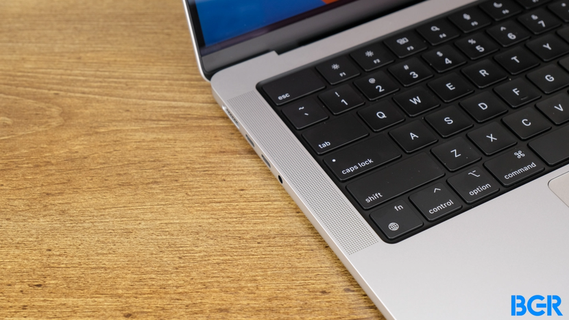 Foxconn sẵn sàng lắp ráp Mac Pro và MacBook 2023 tại nhà máy ở Việt Nam - Ảnh 1.