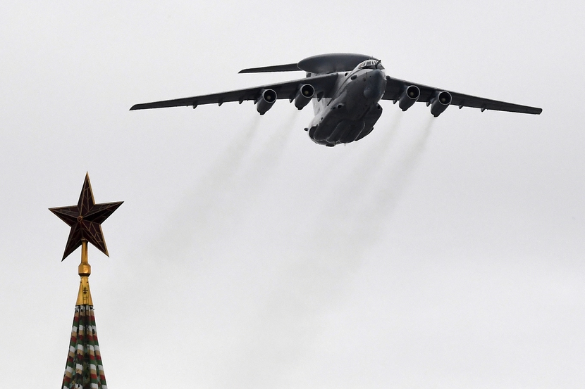 Máy bay A-50 của Nga bị tấn công bởi máy bay không người lái của Belarus - Ảnh 1.