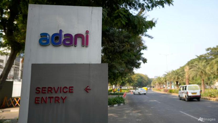Ấn Độ: 'Đế chế' Adani mất hơn 100 tỷ USD sau cáo buộc gian lận kế toán - Ảnh 2.