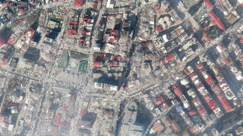 Động đất tại Thổ Nhĩ Kỳ, Syria: Số người thiệt mạng tăng lên 12.000 - Ảnh 1.