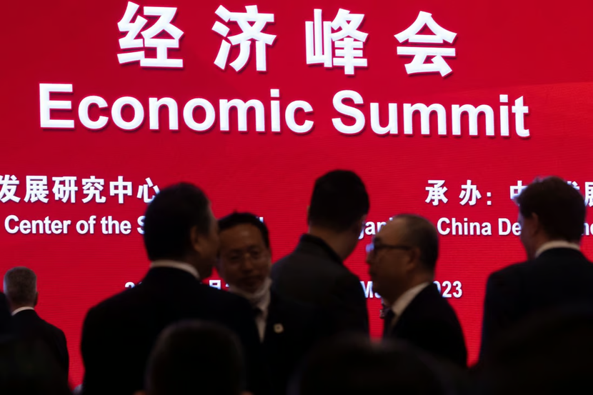 Trung Quốc tung các 'siêu dự án' nhằm thu hút các nhà đầu tư nước ngoài - Ảnh 1.