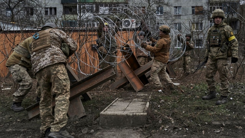 Ukraina có thể rút lui chiến thuật khỏi 'pháo đài' Bakhmut - Ảnh 1.