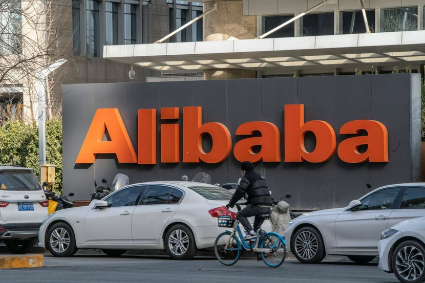 Alibaba tích hợp đối thủ của ChatGPT lên tất cả các sản phẩm - Ảnh 1.