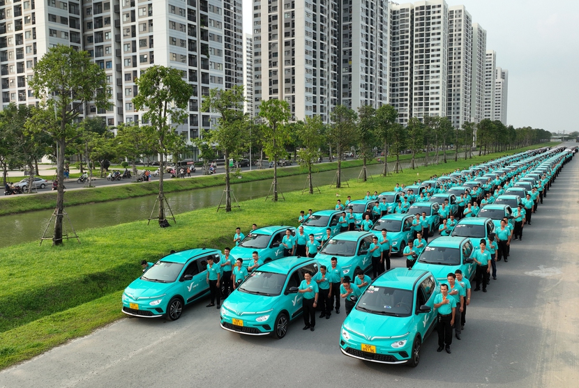 Taxi Xanh SM chính thức khai trương tại TP.HCM, bắt đầu hoạt động từ 30/4 - Ảnh 1.