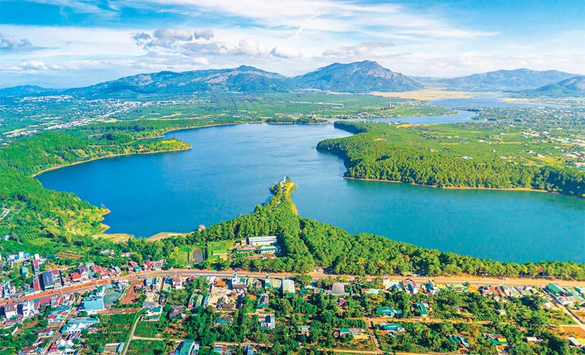 Pleiku - nơi được mệnh danh là "thành phố ngủ ngon nhất" Việt Nam - Ảnh 3.