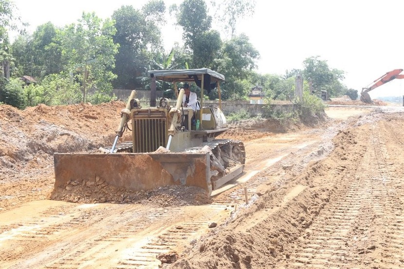 Giải ngân vốn đầu tư công chậm, Bộ Tài chính hối thúc đẩy nhanh tiến độ - Ảnh 1.