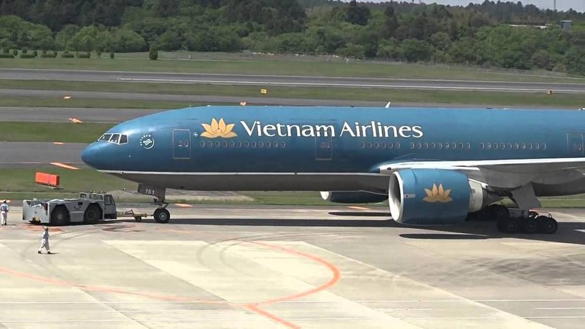 Cổ phiếu bị hạn chế giao dịch, Vietnam Airlines lên tiếng - Ảnh 1.