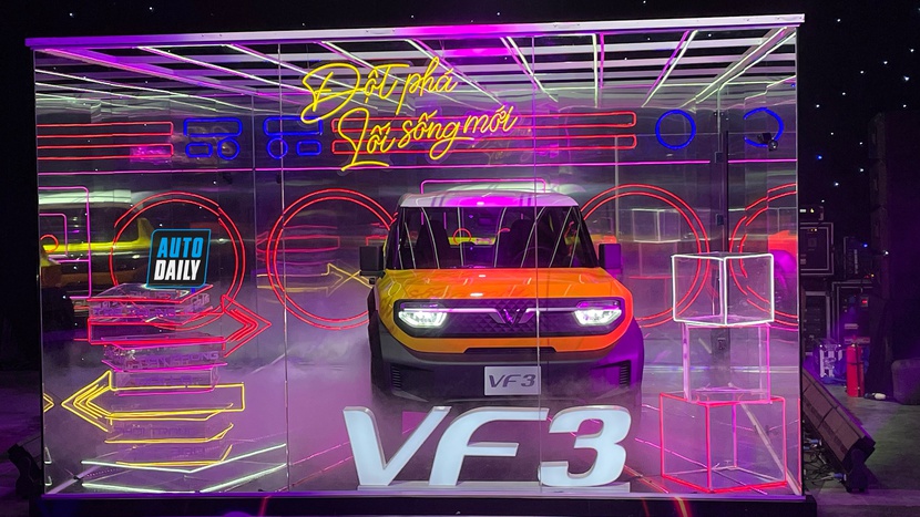 VinFast ra mắt ô tô điện VF 3, VF 6, VF 7 và và mẫu xe đạp điện đầu tiên - Ảnh 1.