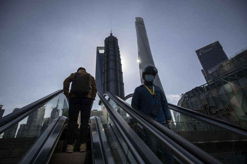 Các nhà quản lý chứng khoán toàn cầu đề phòng khi kinh tế Trung Quốc suy yếu - Ảnh 1.