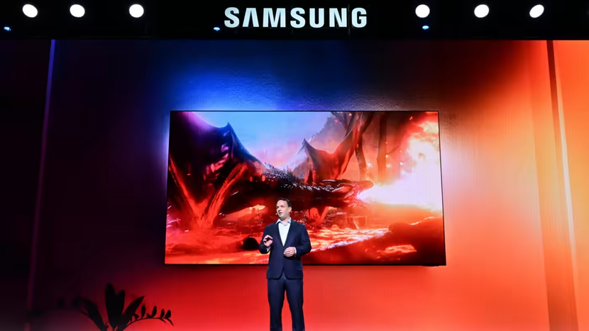 Samsung bắt tay với LG, sử dụng nhiều tấm nền OLED mới - Ảnh 1.