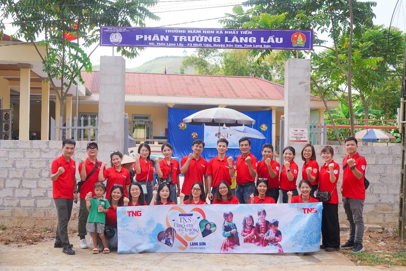 Doanh nghiệp hỗ trợ cải tạo điểm trường cho trẻ em vùng cao tại Lạng Sơn - Ảnh 2.