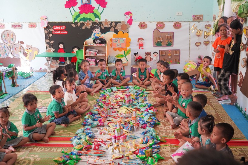 Doanh nghiệp hỗ trợ cải tạo điểm trường cho trẻ em vùng cao tại Lạng Sơn - Ảnh 4.