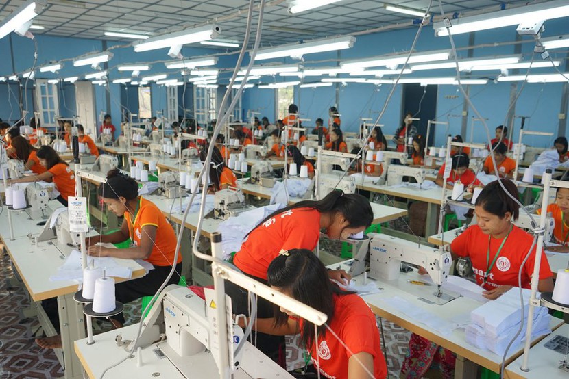 Công ty Trung Quốc và Thái Lan đua nhau "lấp đầy" thị trường kinh tế Myanmar - Ảnh 1.