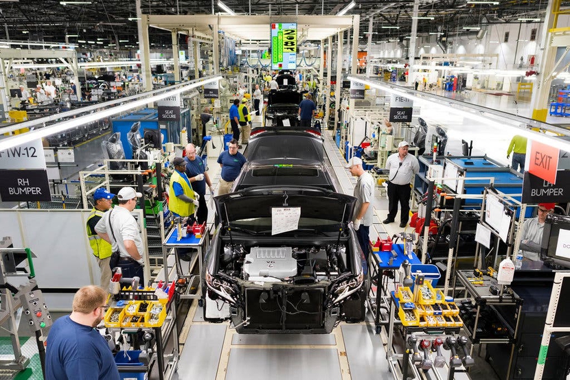Toyota đặt cược công nghệ mới và tư duy cổ điển vào cuộc chiến xe điện - Ảnh 1.