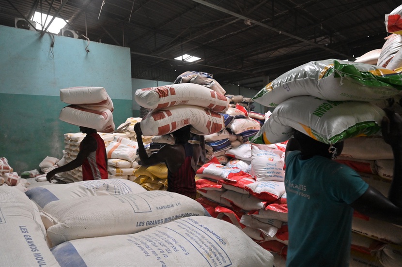 Xuất khẩu gạo của Trung Quốc sang Bờ Biển Ngà đạt kỷ lục sau lệnh cấm của Ấn Độ - Ảnh 1.