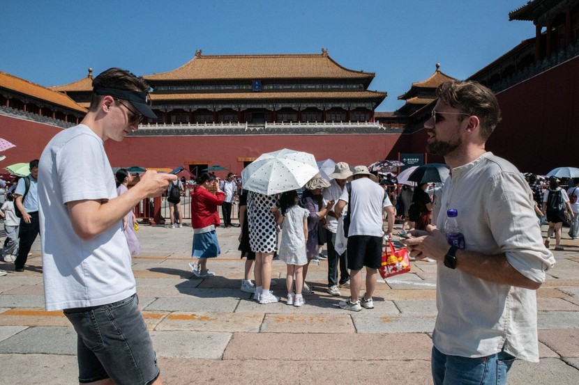 Ngành du lịch Trung Quốc 'đau đầu' khi du khách nước ngoài không muốn đến thăm - Ảnh 2.