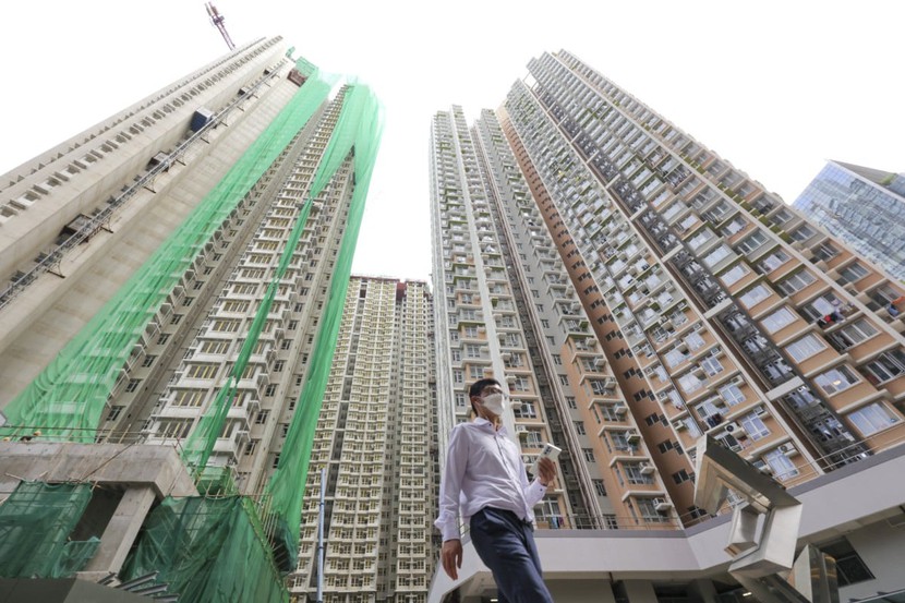 Hồng Kông sẽ cải tạo các khu sinh hoạt chung cho 83.000 hộ gia đình - Ảnh 2.