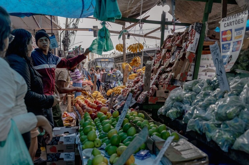 Chi phí lương thực tăng vọt đe dọa người nghèo ở Brazil- Ảnh 1.