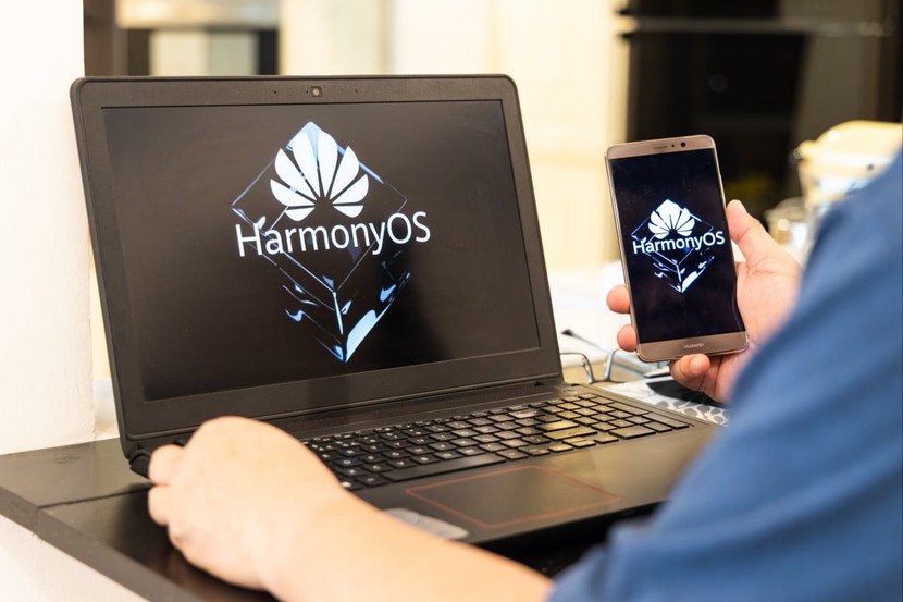 Năm 2024, HarmonyOS của Huawei sẽ vượt qua iOS của Apple tại Trung Quốc?- Ảnh 1.
