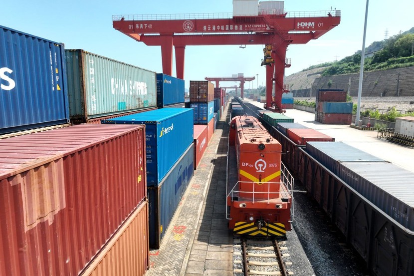 Căng thẳng Biển Đỏ khiến các nhà xuất khẩu chuyển sang sử dụng đường sắt- Ảnh 1.