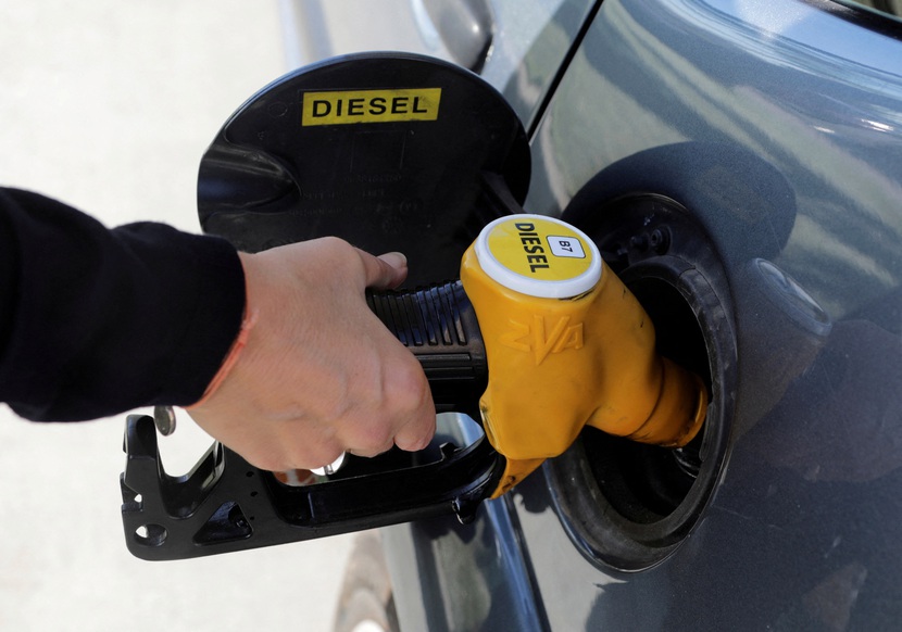 Giá dầu diesel sẽ tăng vào năm 2024?- Ảnh 1.