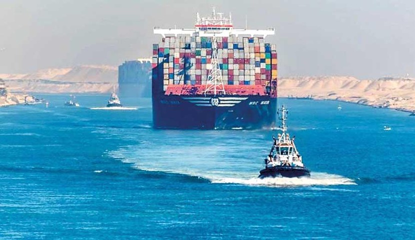 Khối lượng vận chuyển qua Kênh Suez giảm 55% trong tuần- Ảnh 3.