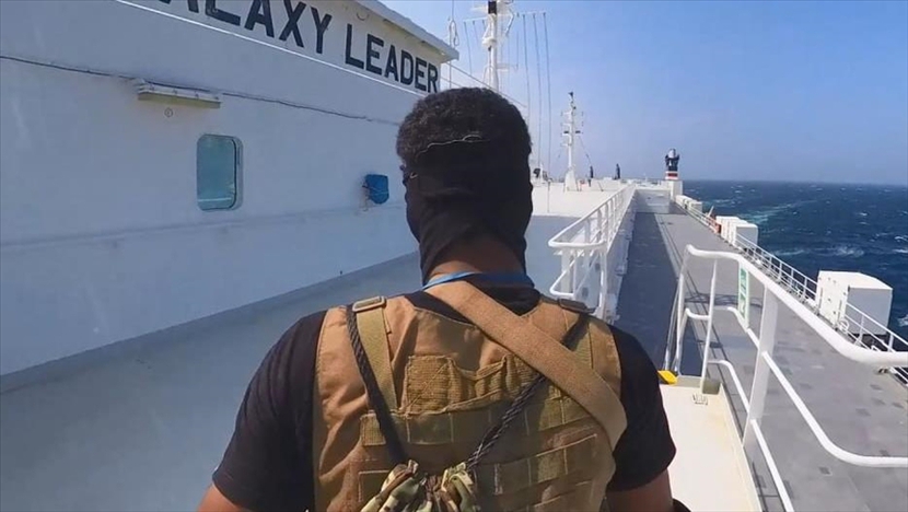 Các cuộc tấn công của Houthis ở Biển Đỏ mang lại lợi ích cho cướp biển khi tàu định tuyến lại- Ảnh 2.