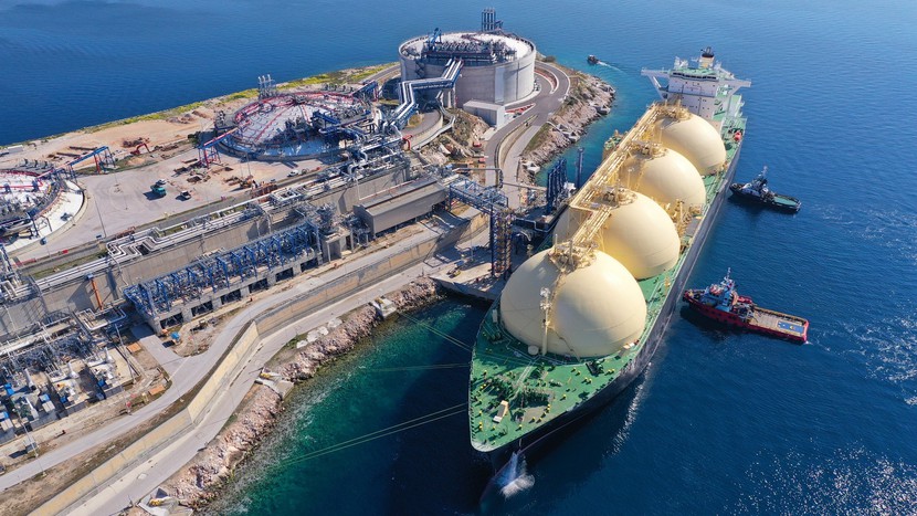 Nắm giữ 25% thị phần toàn cầu, Qatar chuẩn bị trở thành 'trùm' LNG của thế giới- Ảnh 1.