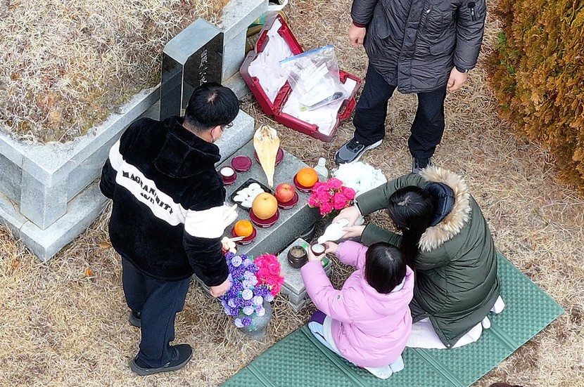 Người Hàn Quốc sốc vì giá thực phẩm dịp Tết tăng vọt- Ảnh 2.