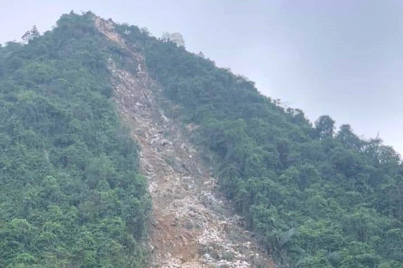 Động đất ở Hà Nội gây sạt lở nhiều núi đá ở Hòa Bình- Ảnh 1.
