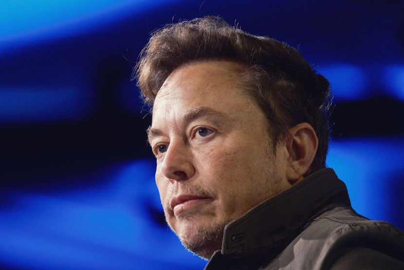 Tỷ phú Elon Musk không còn là người giàu nhất thế giới- Ảnh 1.