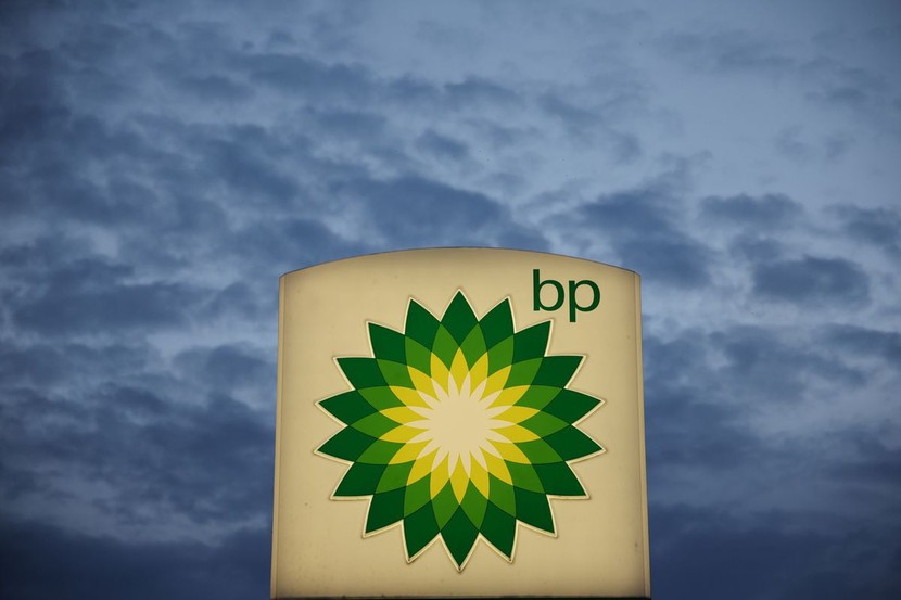 Big Oil chứng kiến ​​lợi nhuận giảm 30% so với mức kỷ lục năm 2022- Ảnh 1.