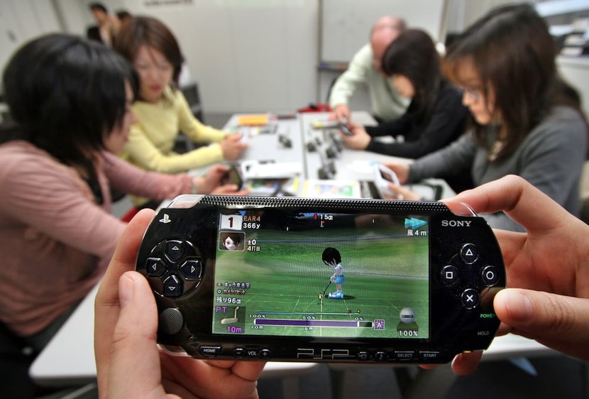 Tại sao PSP đột phá của Sony lại đi trước thời đại vào năm 2004- Ảnh 3.