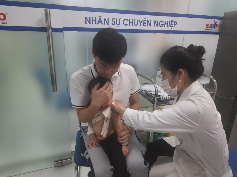 TP.HCM ghi nhận 2 trẻ em chưa tiêm vaccine bị mắc bệnh sởi- Ảnh 1.