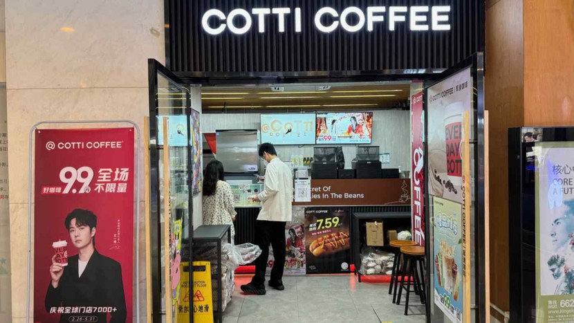 Starbucks, Luckin Coffee chật vật ở Trung Quốc vì cuộc chiến giá cả- Ảnh 1.