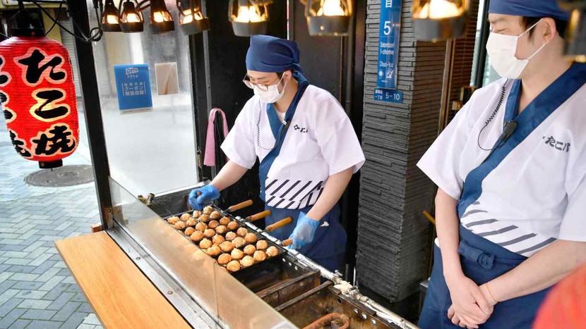 Lạm phát ở Nhật khiến bạch tuộc đắt hơn thịt bò wagyu- Ảnh 1.