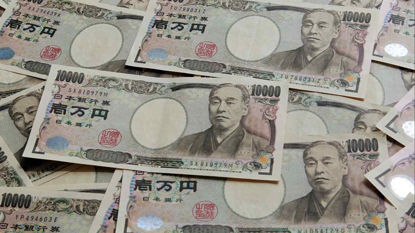 Nhiều gia đình Nhật Bản tăng cường đầu tư ra nước ngoài, gây sức ép lên đồng yên- Ảnh 1.