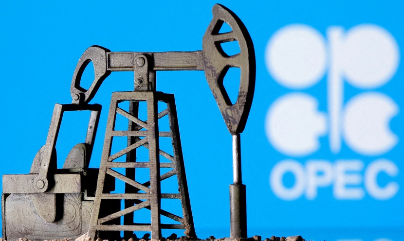 OPEC+ thảo luận về việc trì hoãn việc tăng nguồn cung sau khi giá dầu giảm mạnh- Ảnh 1.