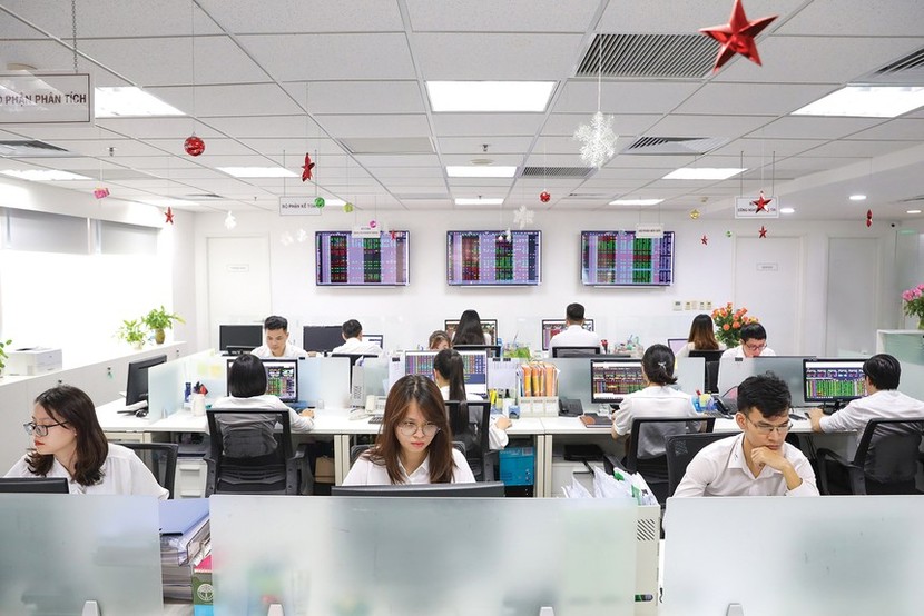 Lọc cơ hội khi VN-Index về đỉnh- Ảnh 1. Lọc cơ hội khi VN-Index về đỉnh- Ảnh 1.