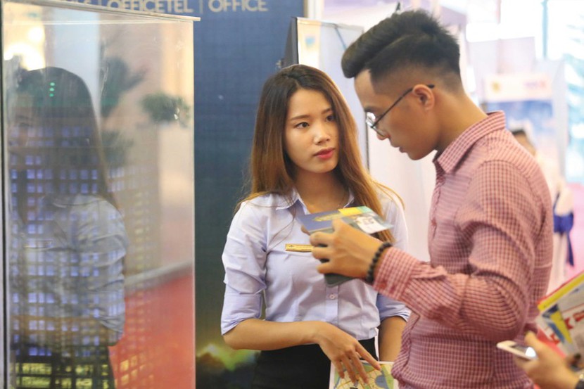 Đổi 'nếp quen' mua bán nhà đất- Ảnh 1.