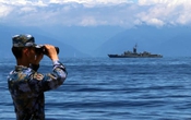 Tàu chiến Trung Quốc và Đài Loan chơi trò ‘mèo vờn chuột’ trên biển