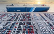 Xe nhập khẩu 'chất đống', biến cảng biển châu Âu thành bãi đỗ ô tô