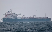Các lệnh trừng phạt làm kẹt hơn 50 tàu chở dầu của Nga