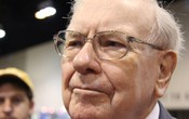 Warren Buffett dẫn dắt Berkshire Hathaway lên tầm cao mới ở tuổi 94